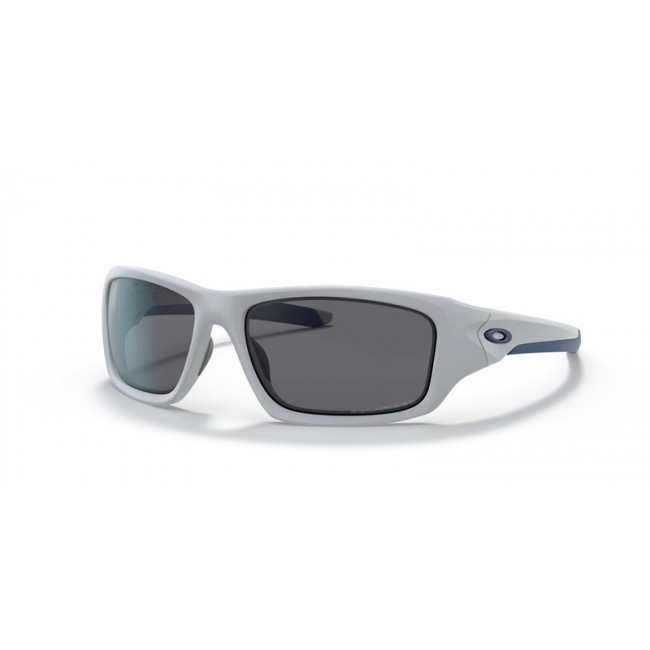 Oakley Valve Sunglasses Matte Fog Frame Grey Polarized Lens