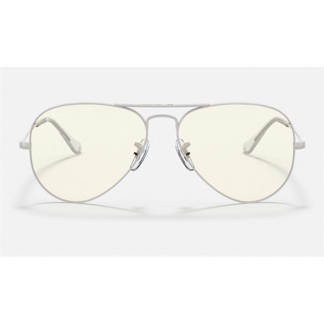Ray Ban Aviator Blue-Light Clear Evolve RB3025 Sunglasses Clear Photocromic With Blue-Light Filter Light Grey